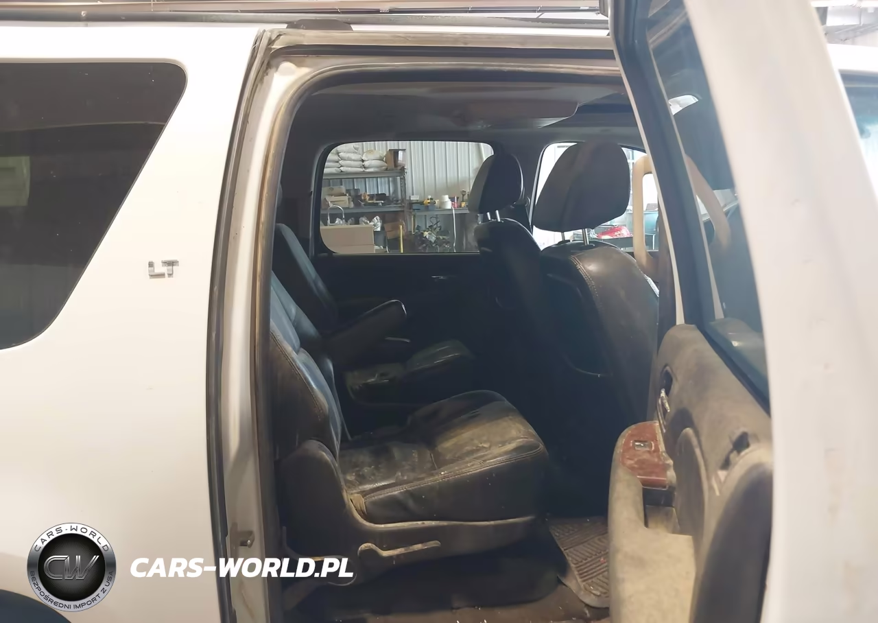 2007 Chevrolet Suburban Lt VIN:1GNFK16317J222036 - 8
