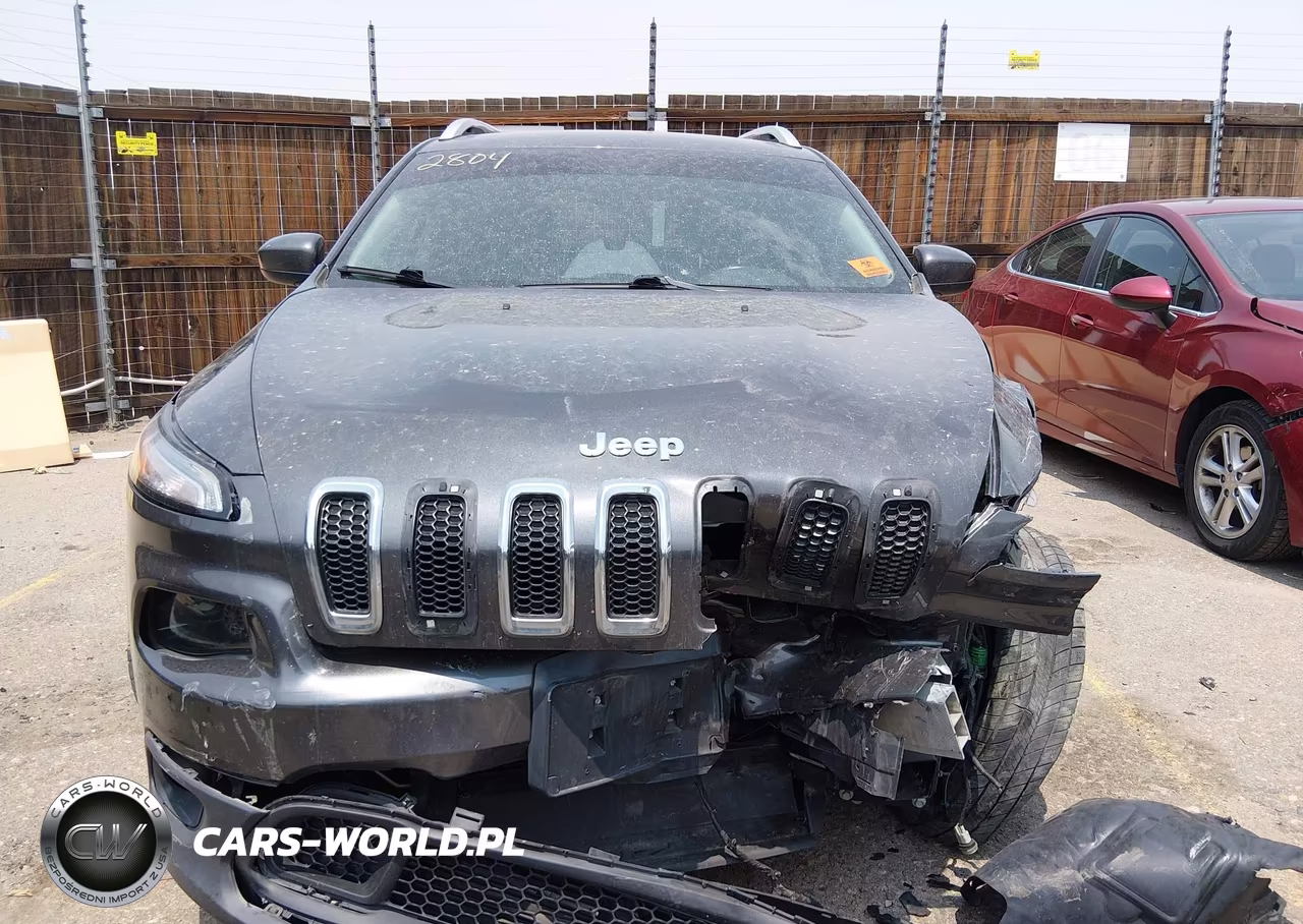 2017 Jeep Cherokee Latitude VIN:1C4PJMCB0HW556804 - 11