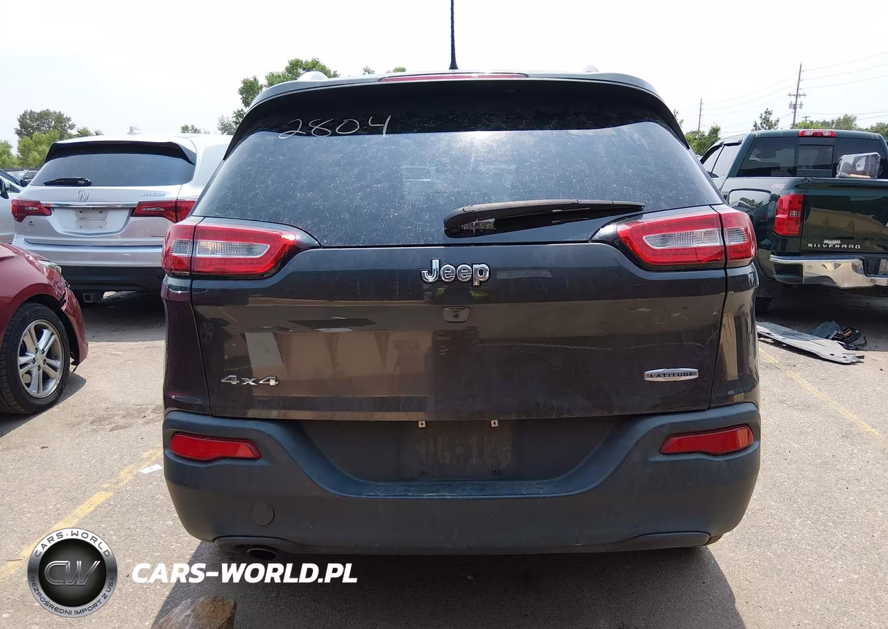2017 Jeep Cherokee Latitude VIN:1C4PJMCB0HW556804 - 15