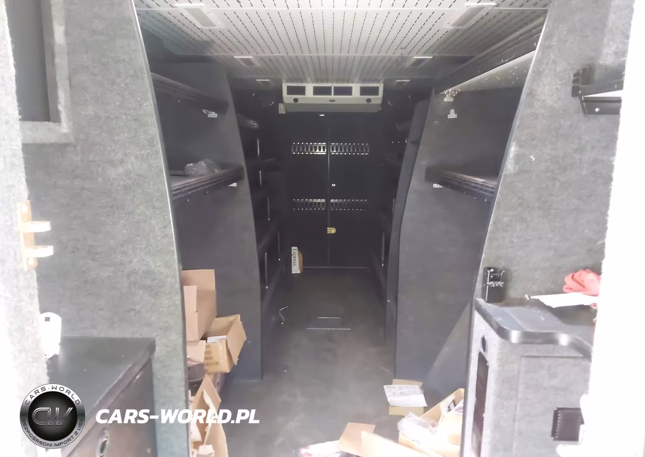 2018 Ford F-59 Commercial Stripped VIN:1F65F5KY6J0A07351 - 6