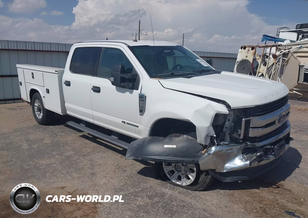 2018 Ford F-250 King Ranch-Lariat-Limited-Platinum-Xl-Xlt – zdjęcie 1 z 16