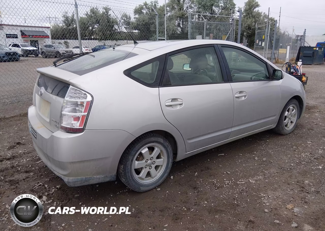 2005 Toyota Prius VIN:JTDKB22U150122730 - 4