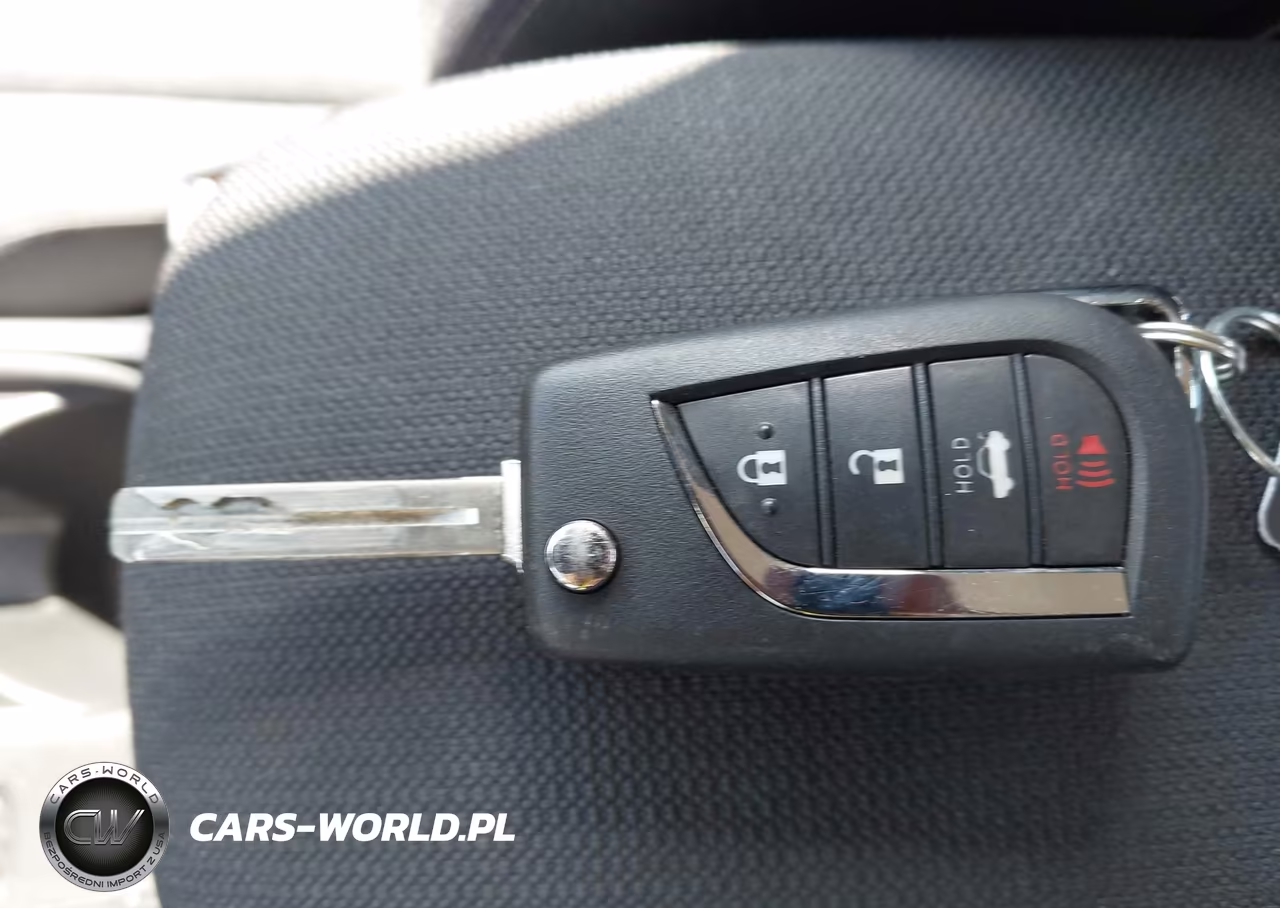 2026 Toyota Corolla Le VIN:5YFB4MDE5TP377041 - 11