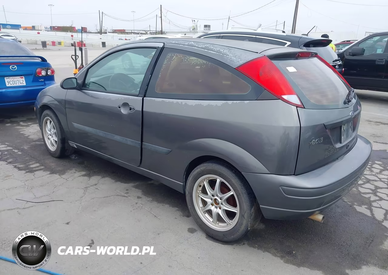 2004 Ford Focus Zx3 VIN:3FAFP31Z14R102584 - 3