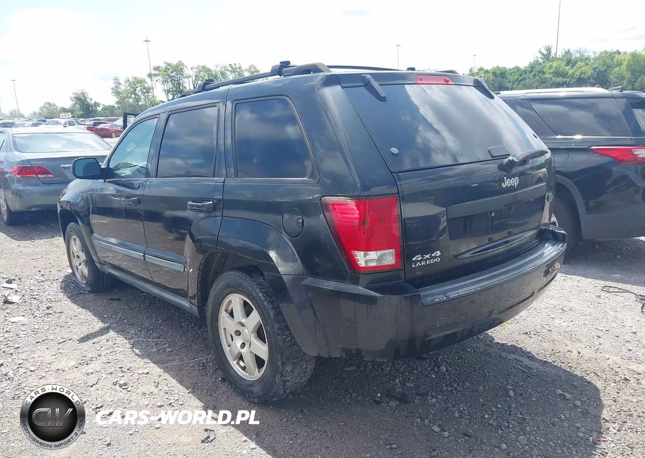 2009 Jeep Grand Cherokee Laredo VIN:1J8GR48K69C534593 - 3
