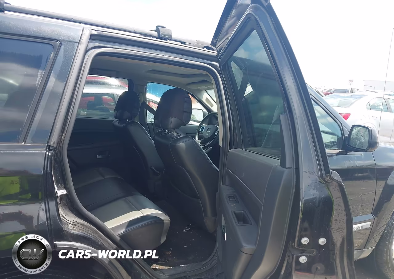 2009 Jeep Grand Cherokee Laredo VIN:1J8GR48K69C534593 - 8