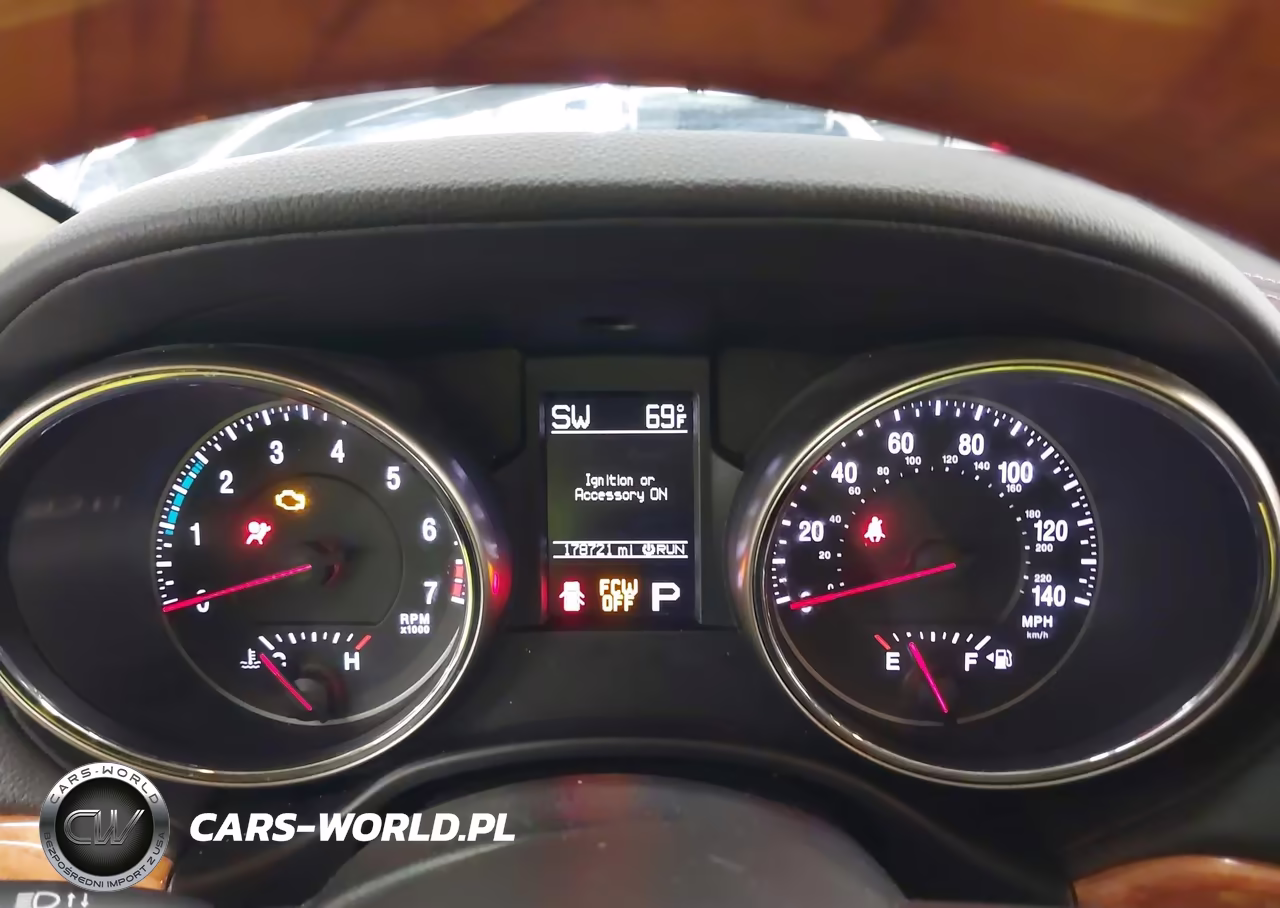 2013 Jeep Grand Cherokee Overland VIN:1C4RJFCG3DC607143 - 7