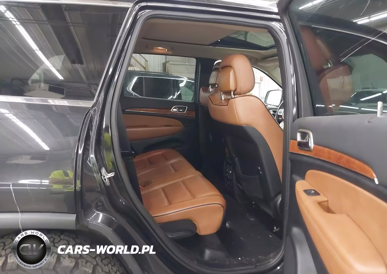 2013 Jeep Grand Cherokee Overland VIN:1C4RJFCG3DC607143 - 8