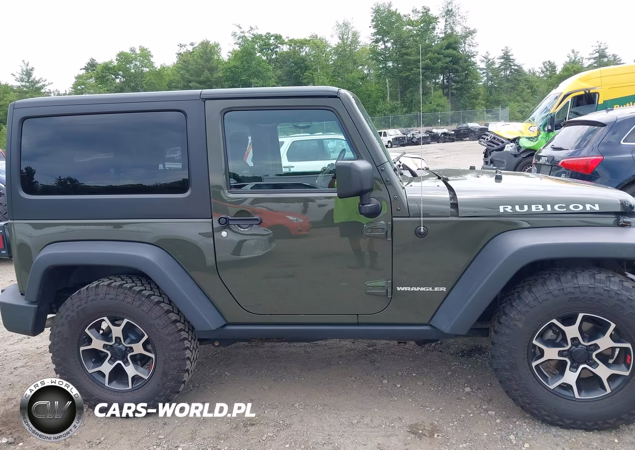 2016 Jeep Wrangler Rubicon VIN:1C4BJWCGXGL105185 - 13