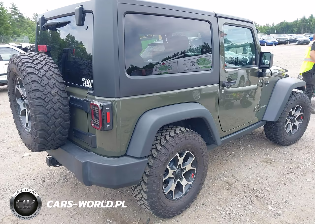 2016 Jeep Wrangler Rubicon VIN:1C4BJWCGXGL105185 - 4