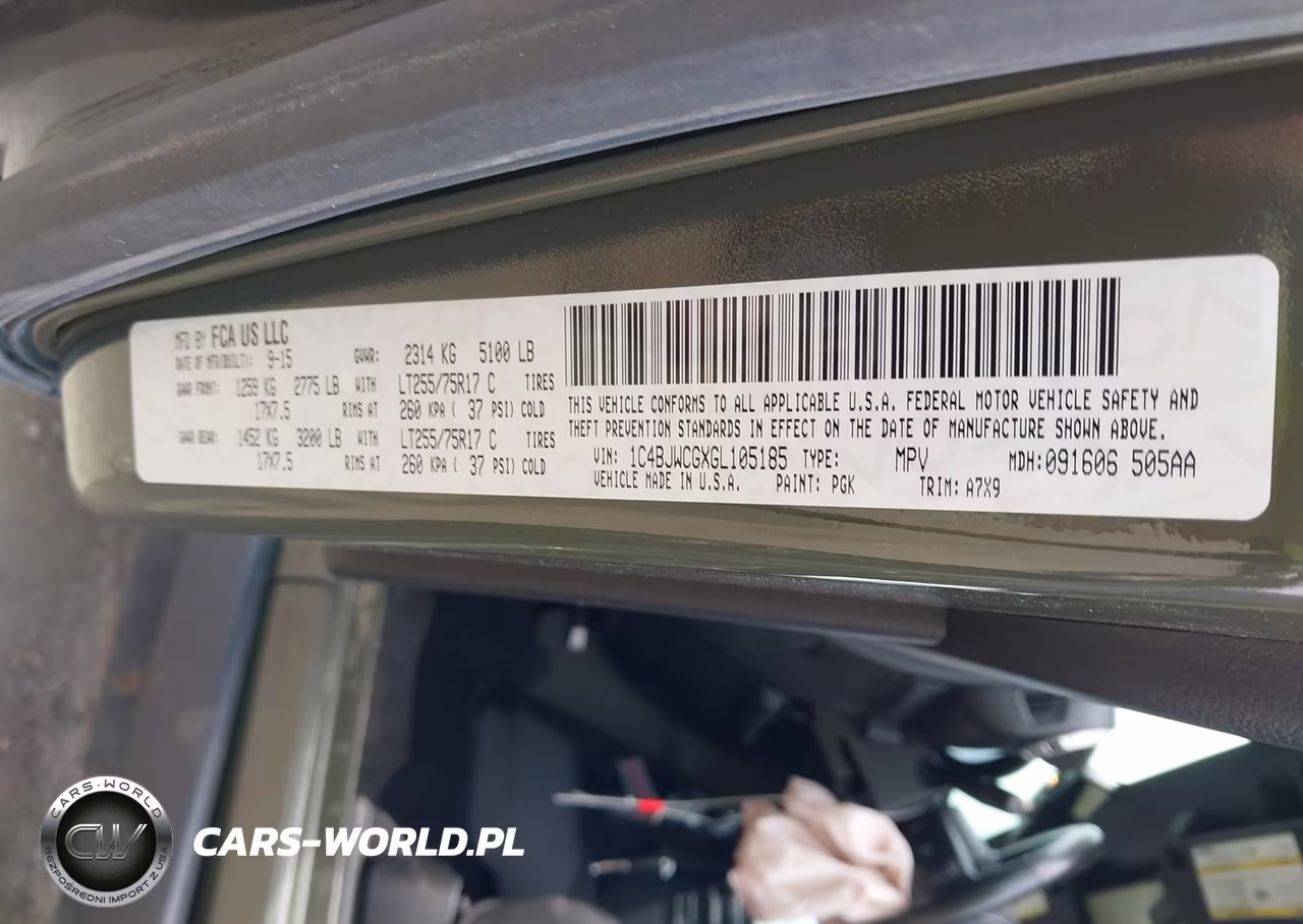 2016 Jeep Wrangler Rubicon VIN:1C4BJWCGXGL105185 - 9