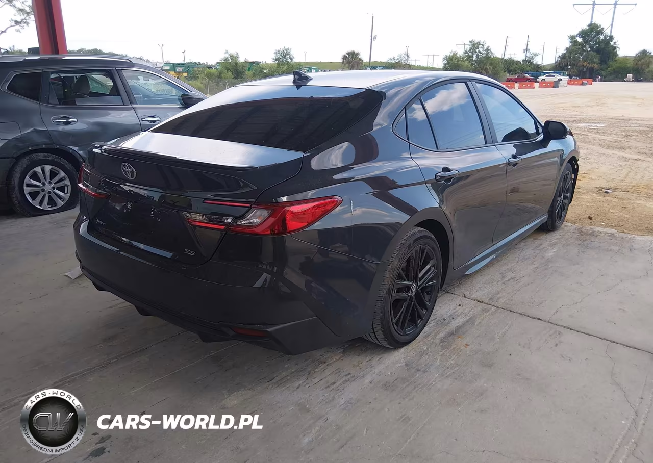 2026 Toyota Camry Se VIN:4T1DAACK2TU307518 - 4