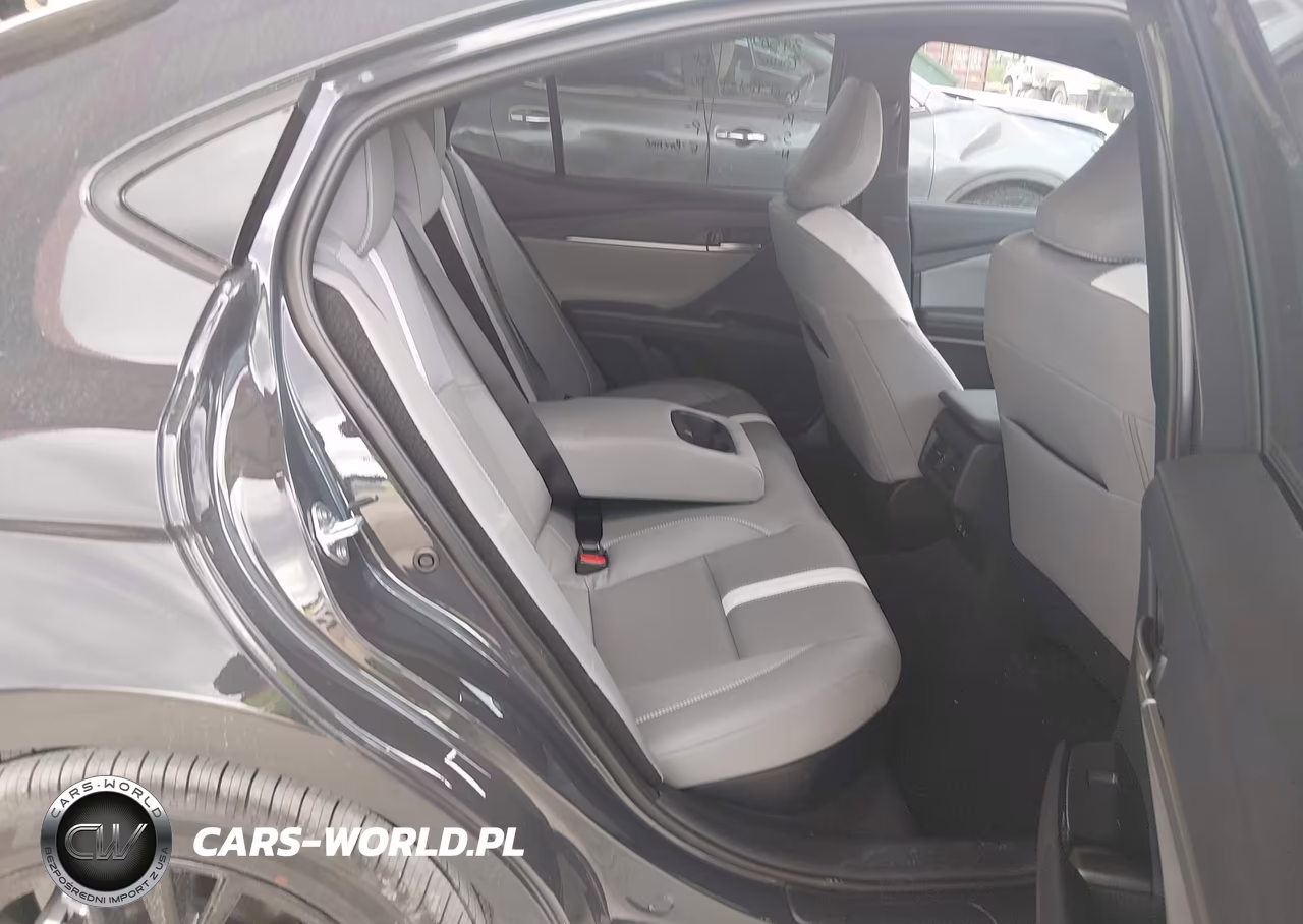 2026 Toyota Camry Se VIN:4T1DAACK2TU307518 - 8