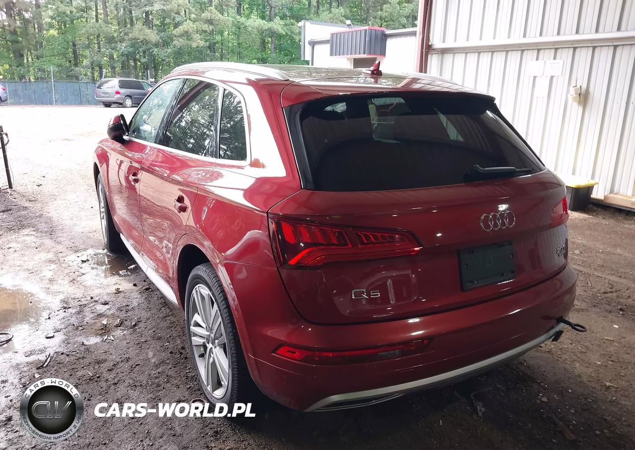 2018 Audi Q5 2.0T Premium-2.0T Tech Premium VIN:WA1BNAFY5J2232140 - 3