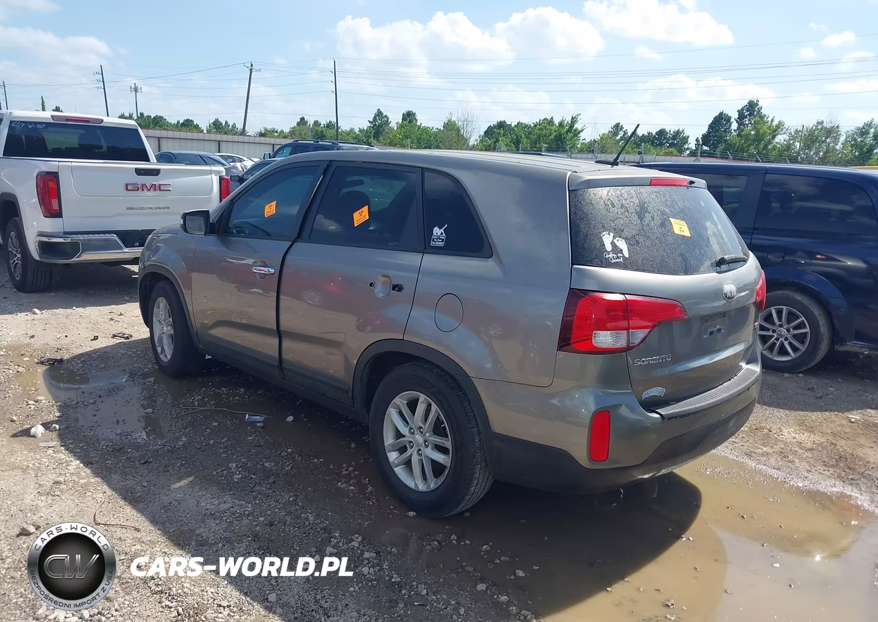 2014 Kia Sorento Lx VIN:5XYKT4A67EG425968 - 3