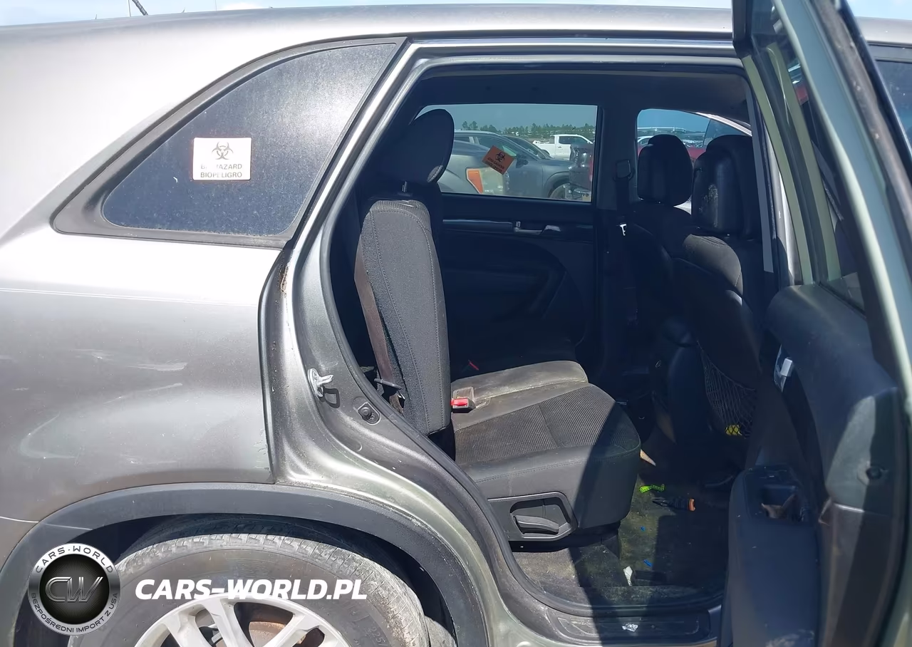 2014 Kia Sorento Lx VIN:5XYKT4A67EG425968 - 8