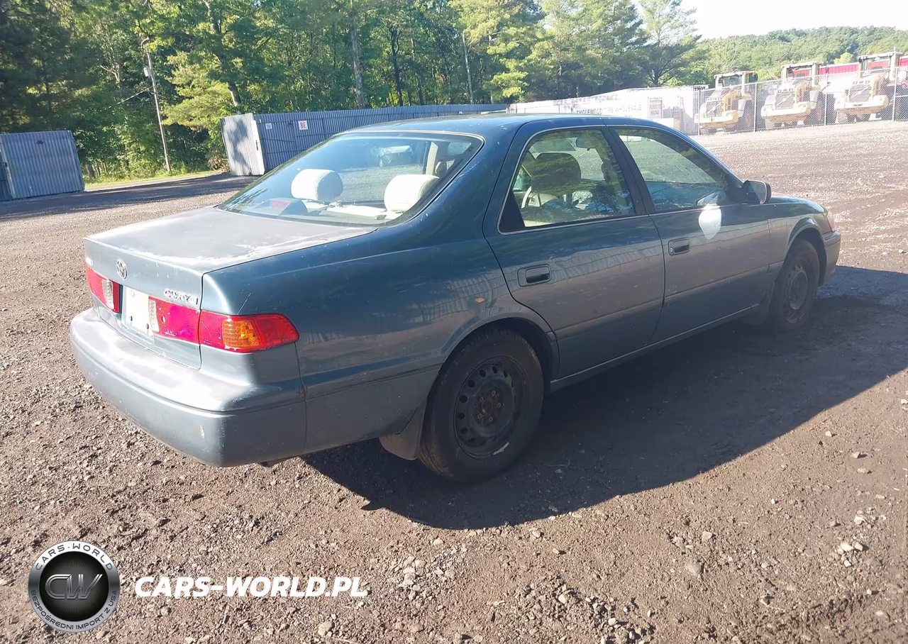 2001 Toyota Camry Ce VIN:4T1BG22K51U870055 - 4
