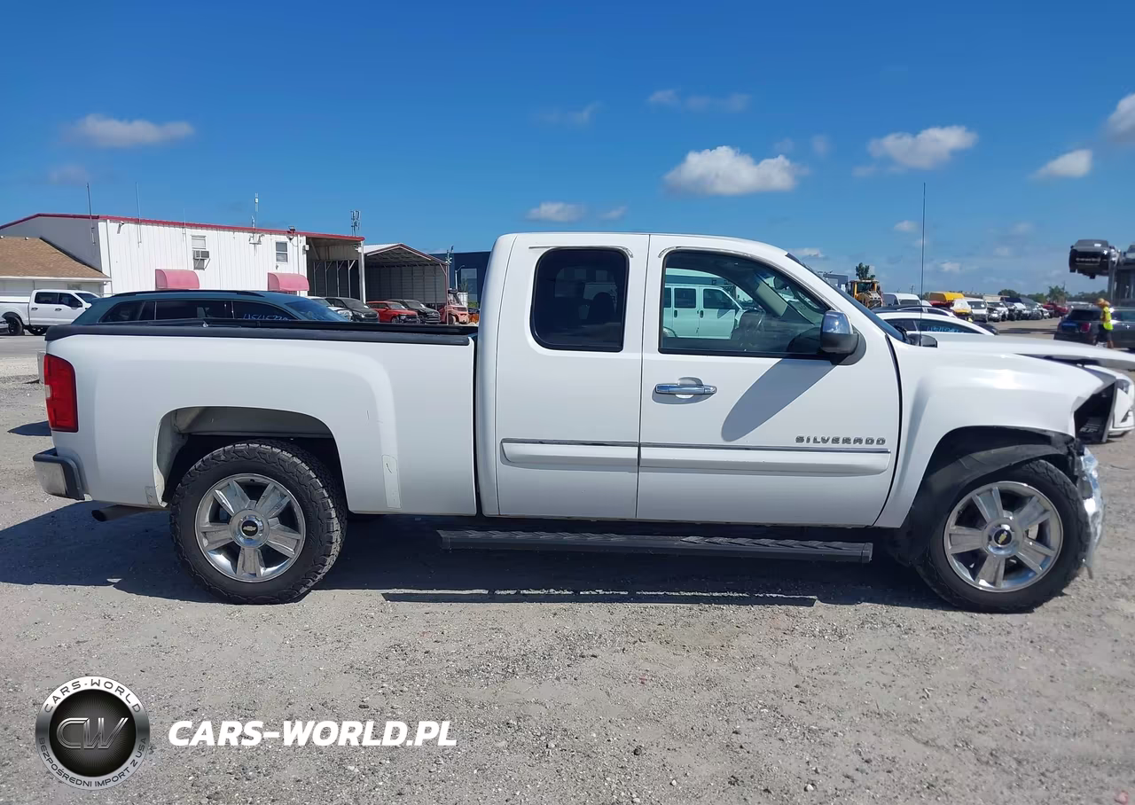 2013 Chevrolet Silverado 1500 Lt VIN:1GCRCSE05DZ289509 - 13