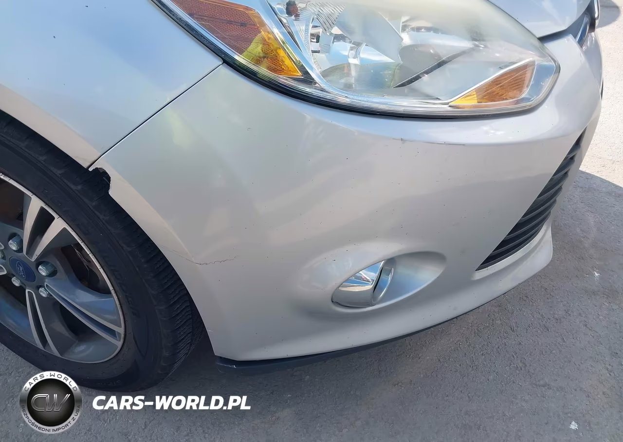 2014 Ford Focus Se VIN:1FADP3K25EL354881 - 6