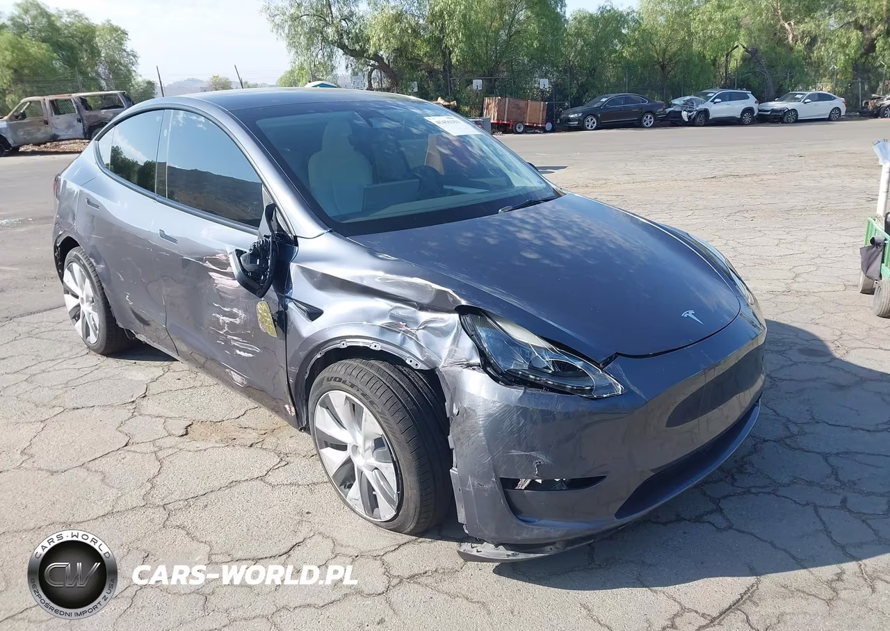 2023 Tesla Model Y Awd-Long Range Dual Motor All-Wheel Drive – zdjęcie 1 z 21