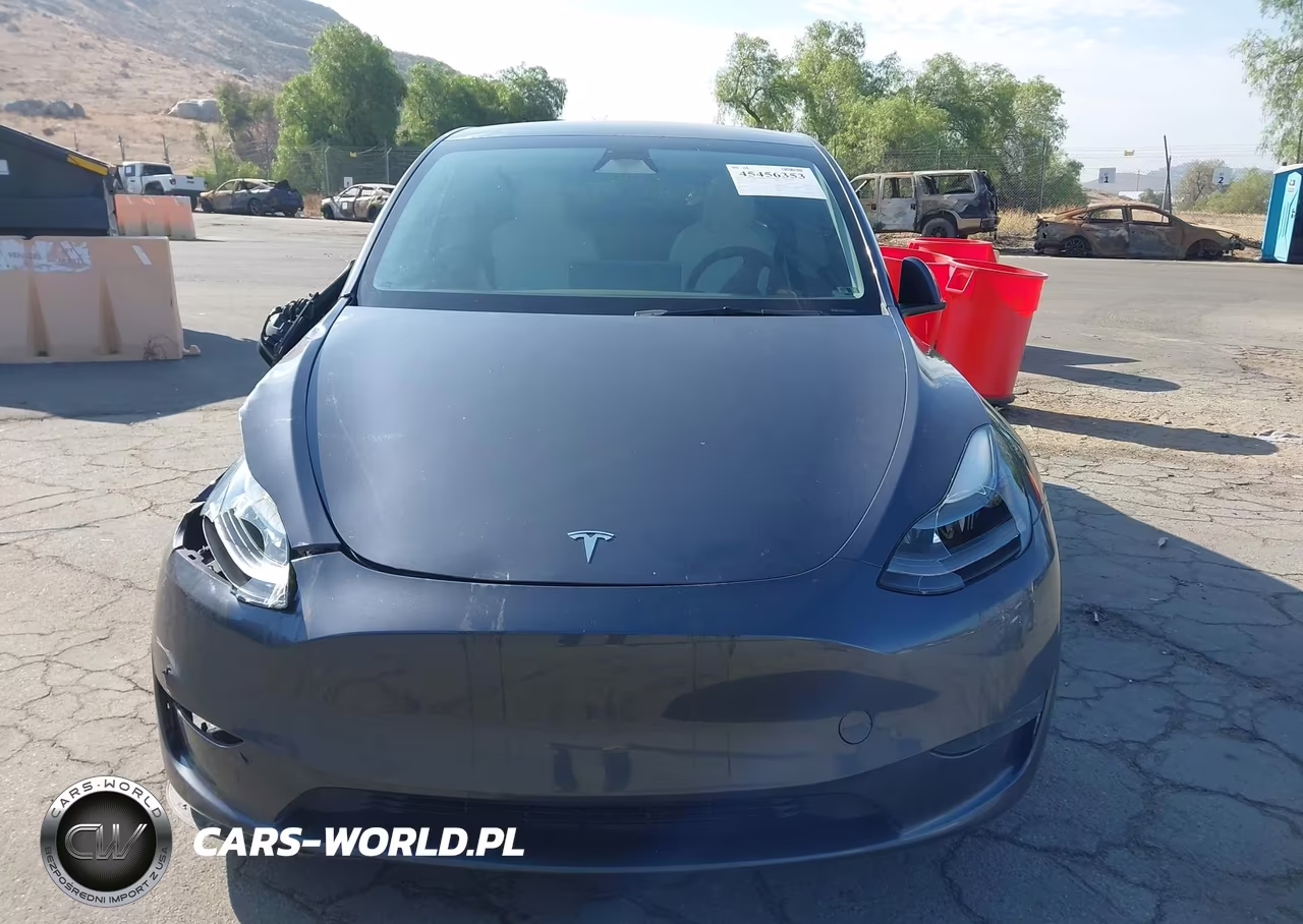 2023 Tesla Model Y Awd-Long Range Dual Motor All-Wheel Drive VIN:7SAYGDEE5PA161157 - 13