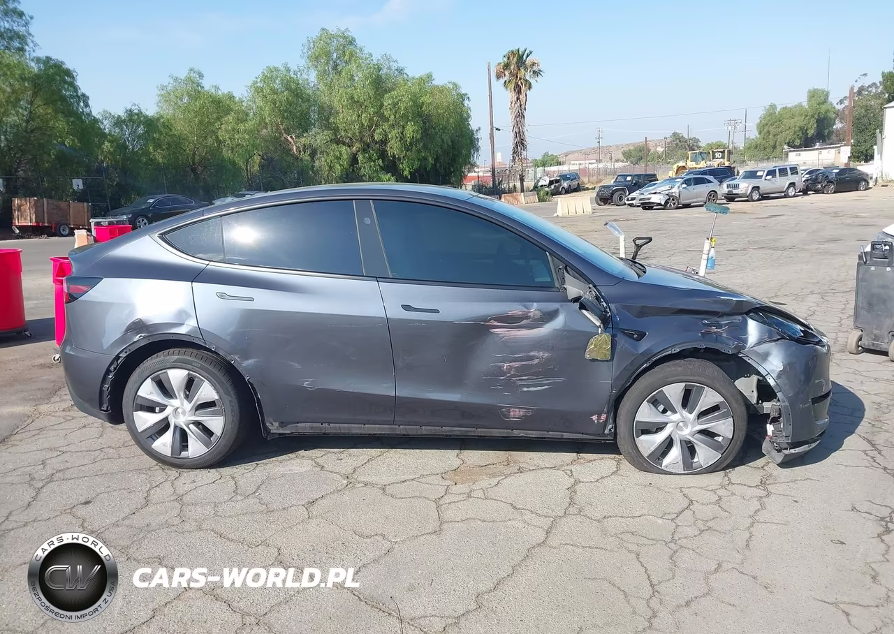 2023 Tesla Model Y Awd-Long Range Dual Motor All-Wheel Drive VIN:7SAYGDEE5PA161157 - 14