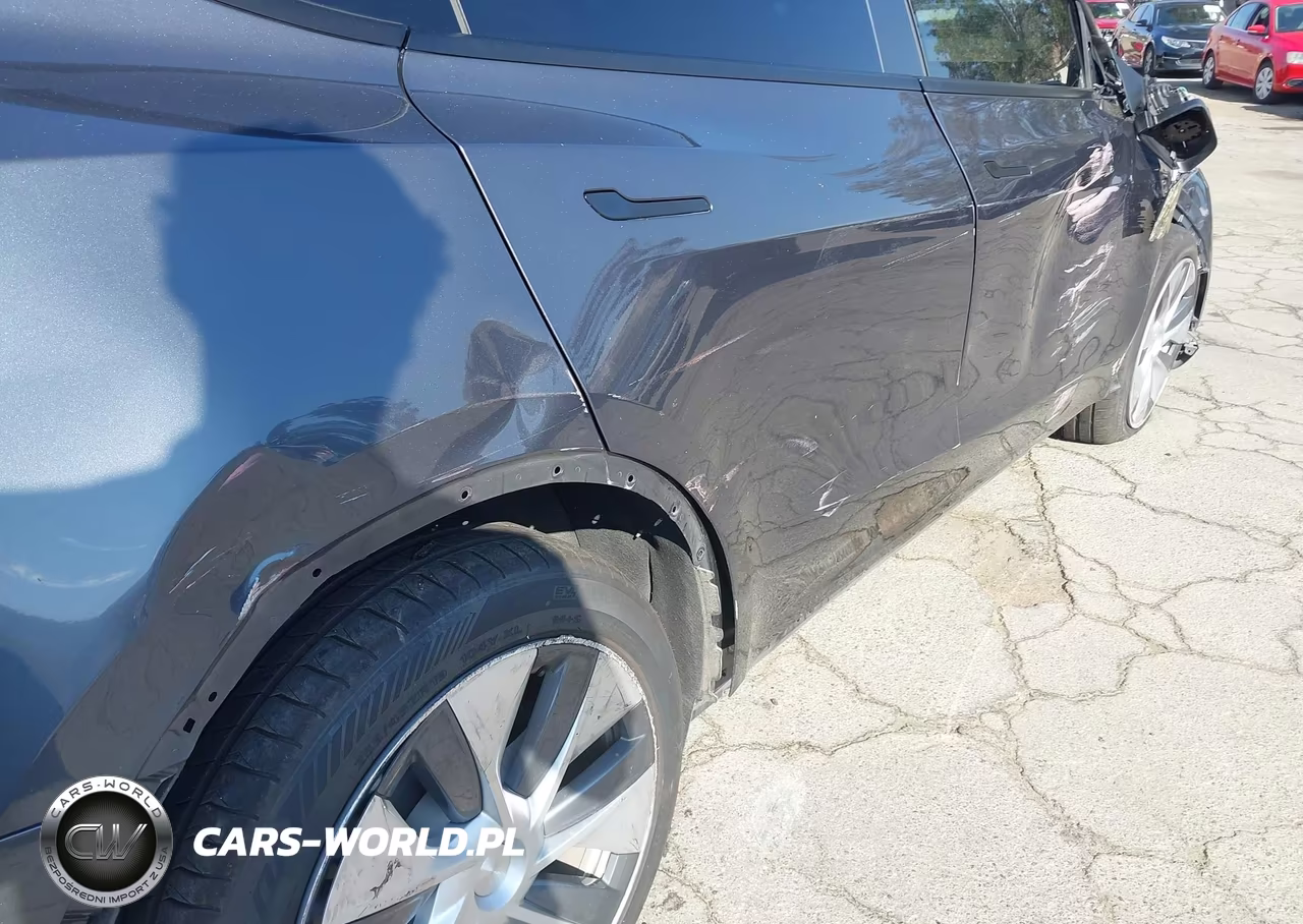 2023 Tesla Model Y Awd-Long Range Dual Motor All-Wheel Drive VIN:7SAYGDEE5PA161157 - 21