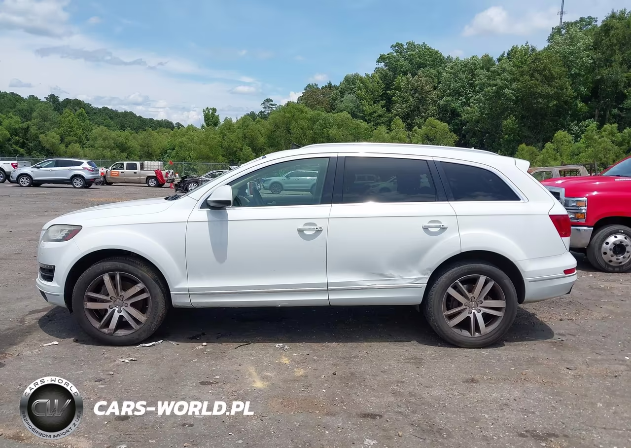 2015 Audi Q7 3.0T Premium VIN:WA1LGAFE6FD031623 - 14
