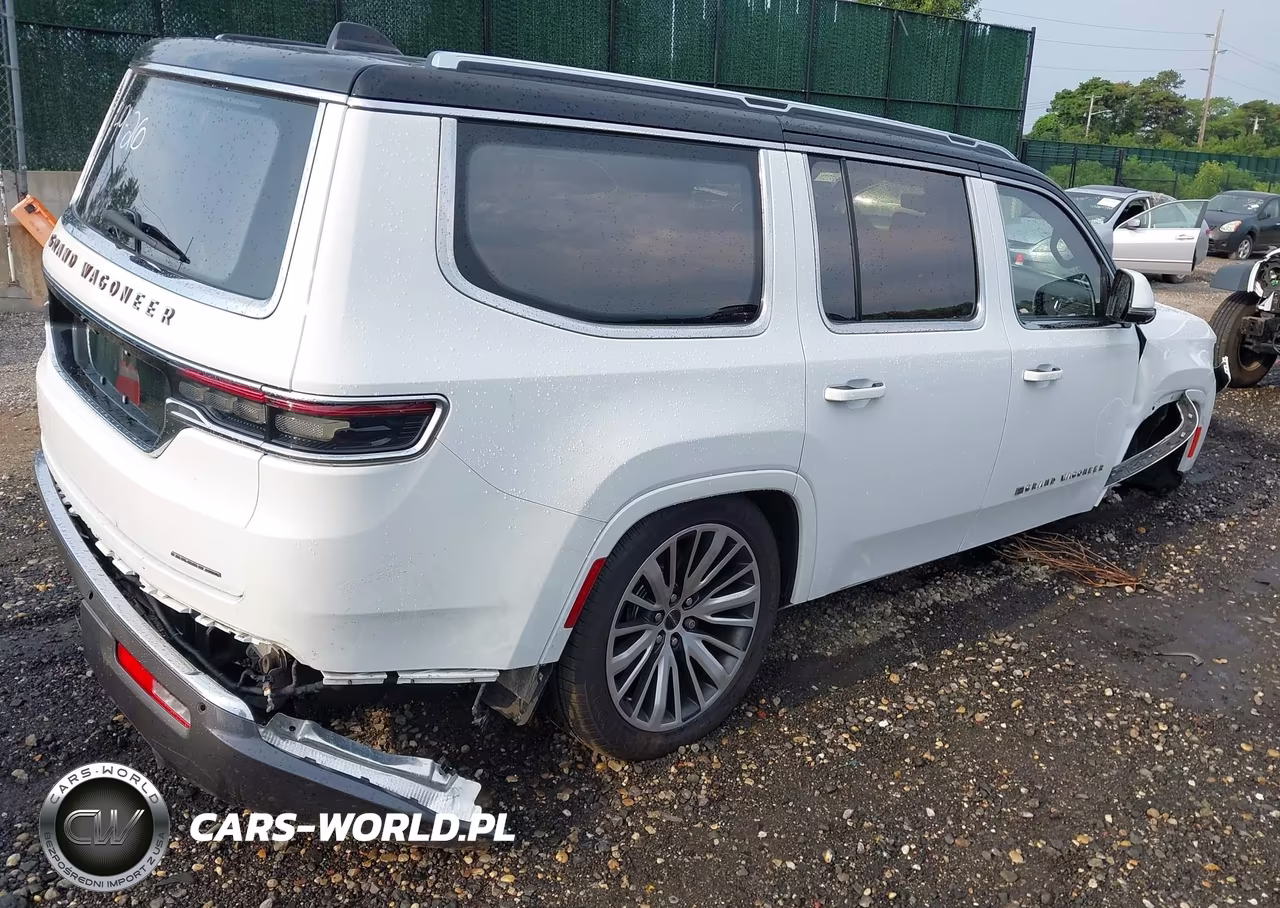 2022 Jeep Grand Wagoneer Series Iii 4X4 VIN:1C4SJVGJ2NS111646 - 4