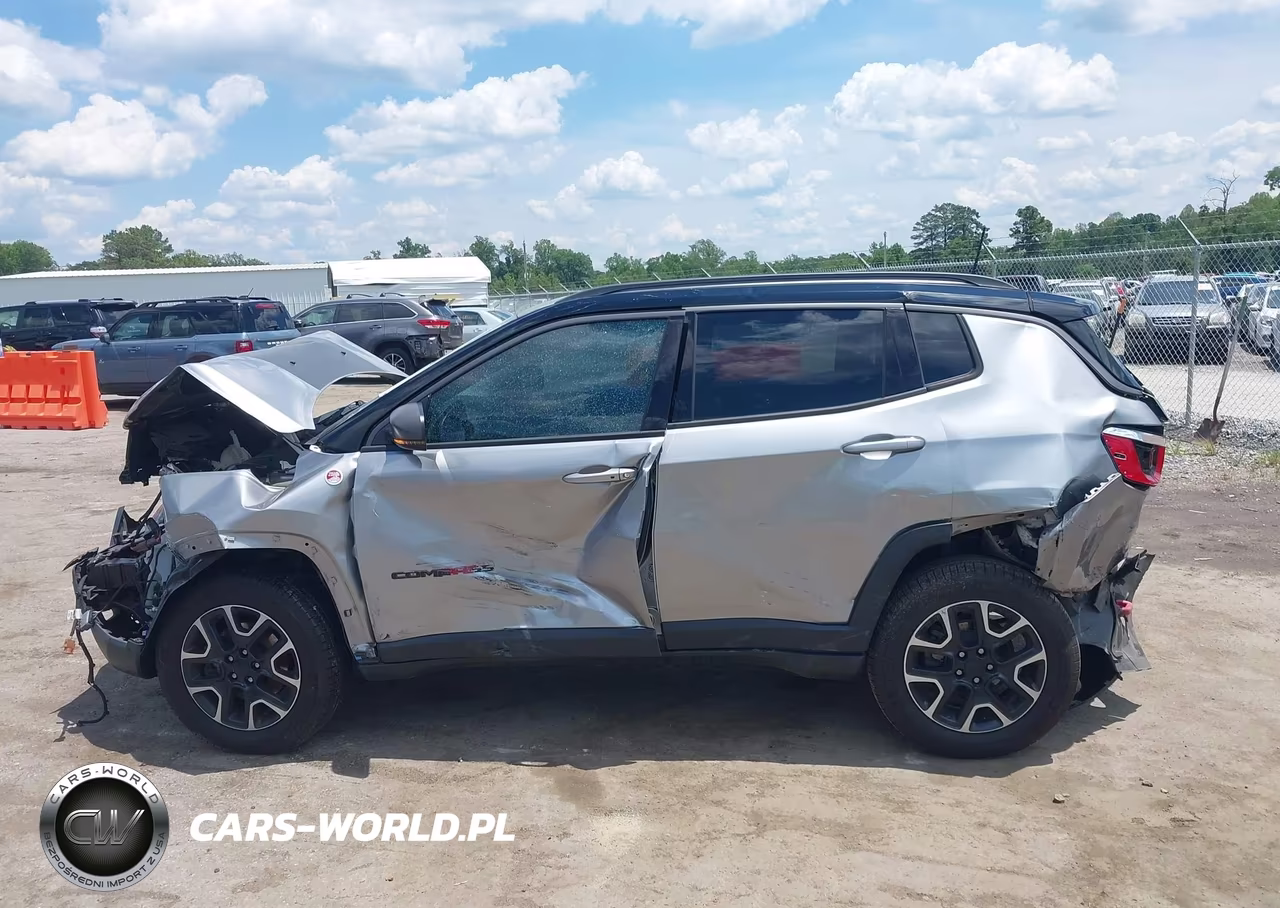 2019 Jeep Compass Trailhawk 4X4 VIN:3C4NJDDB7KT790540 - 14