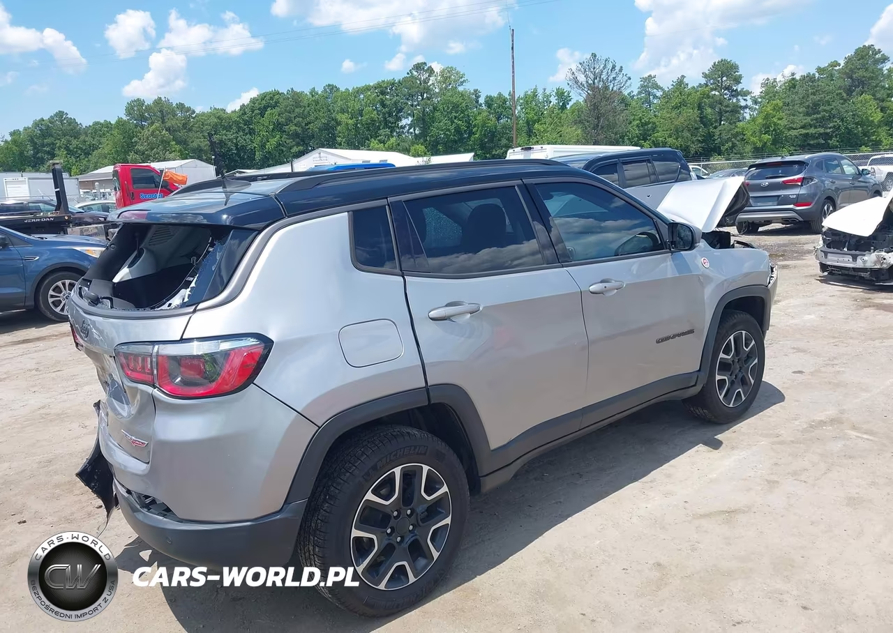 2019 Jeep Compass Trailhawk 4X4 VIN:3C4NJDDB7KT790540 - 4
