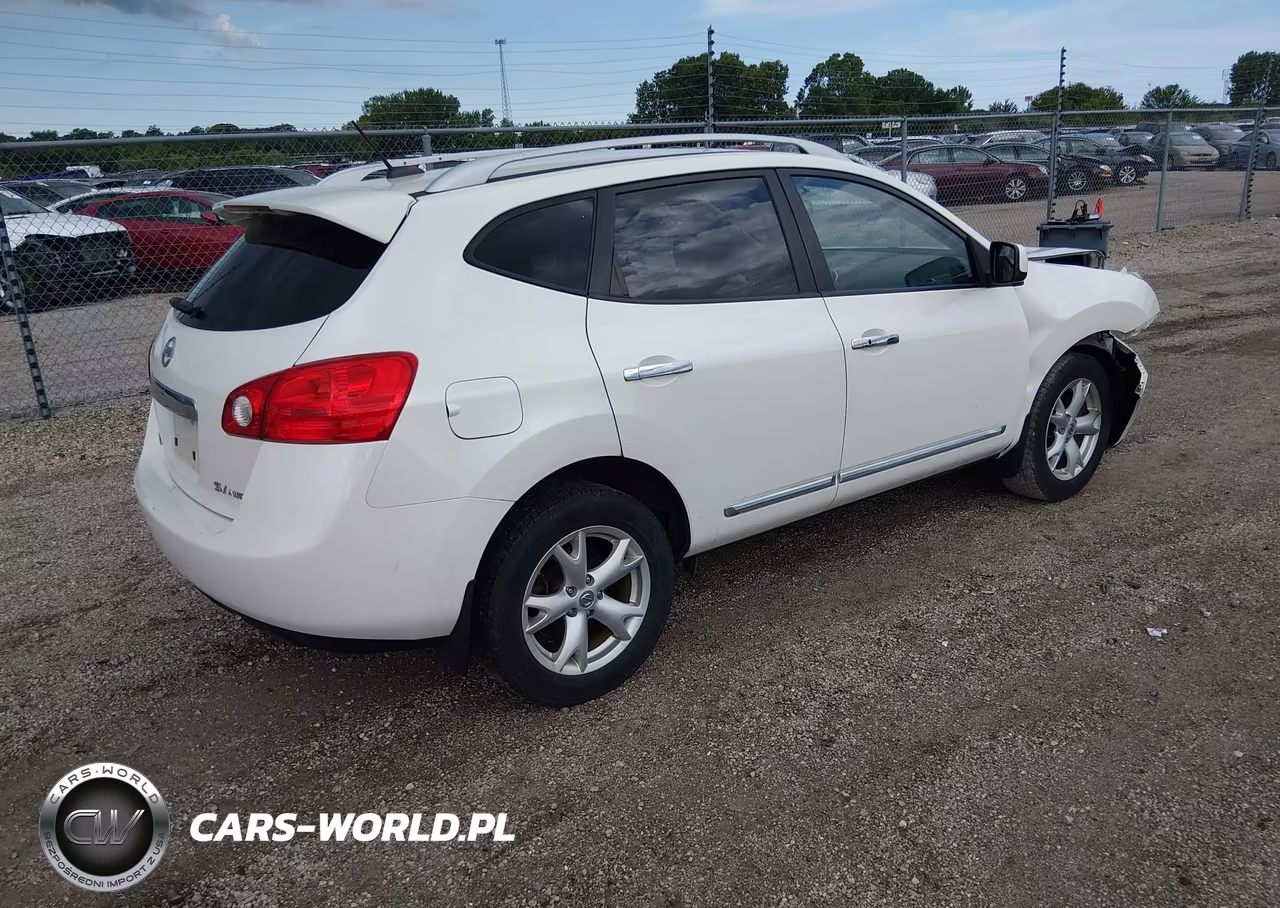 2011 Nissan Rogue Sv VIN:JN8AS5MV2BW301231 - 4