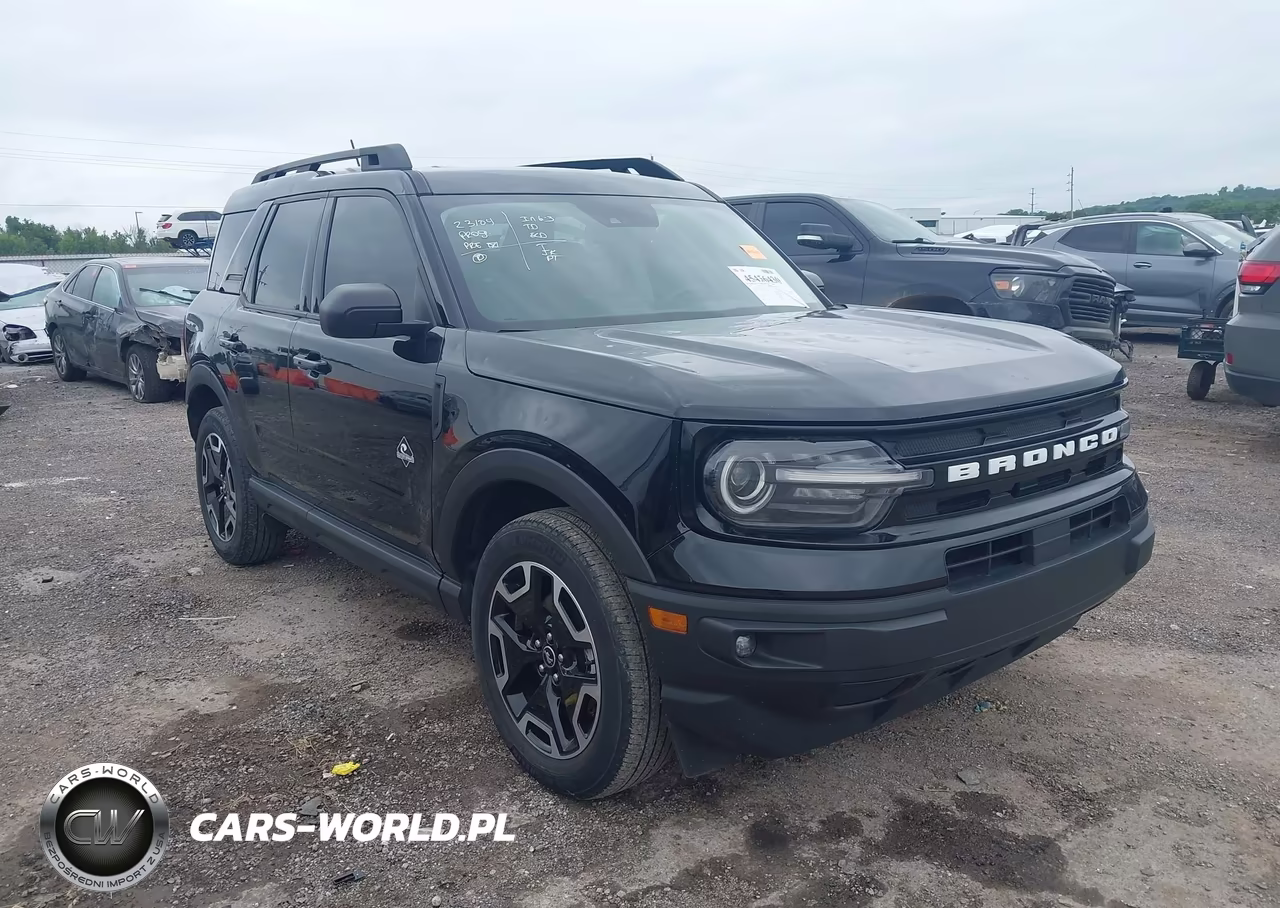 2023 Ford Bronco Sport Outer Banks – zdjęcie 1 z 16