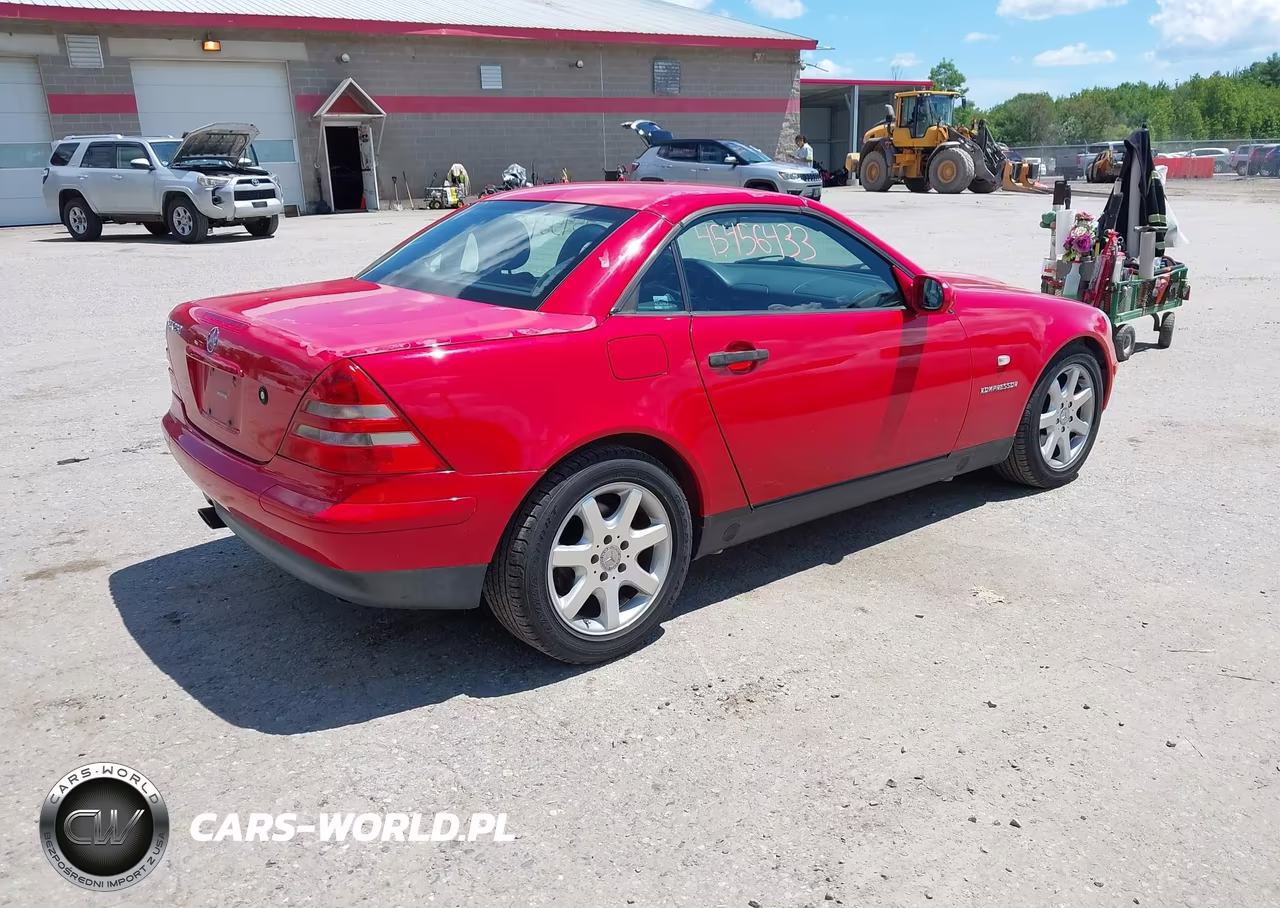 2000 Mercedes-Benz Slk 230 Kompressor VIN:WDBKK47FXYF147499 - 4