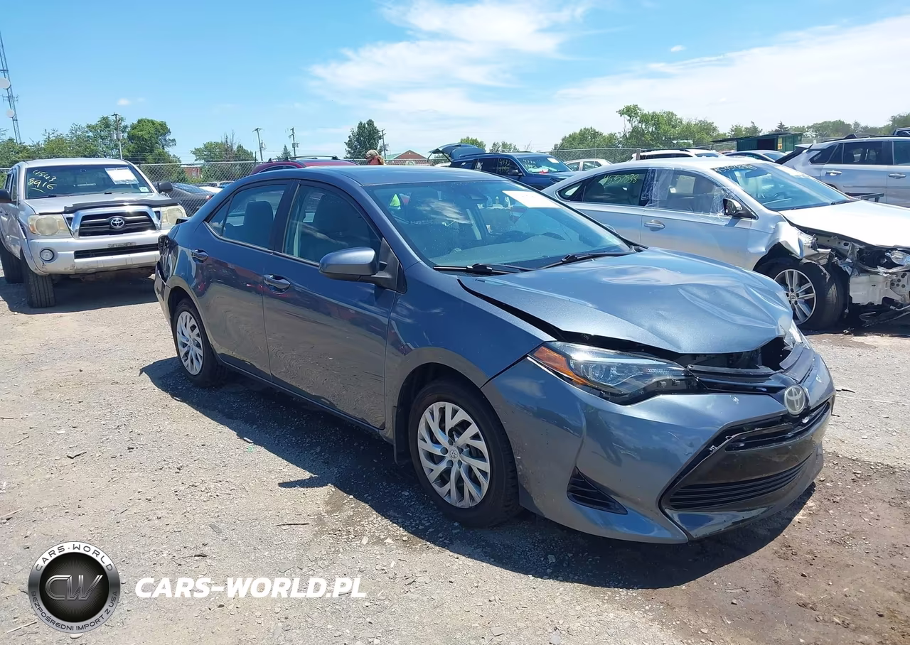 2018 Toyota Corolla Le – zdjęcie 1 z 17
