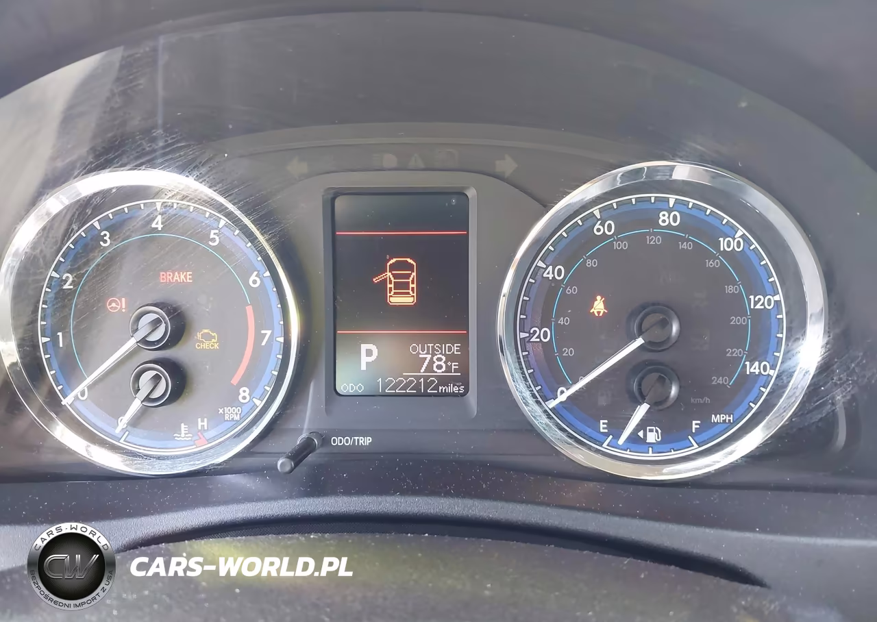 2018 Toyota Corolla Le VIN:2T1BURHE6JC097410 - 7