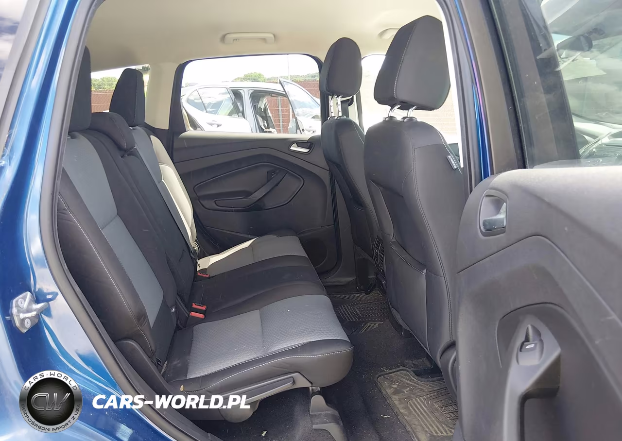 2017 Ford Escape Se VIN:1FMCU9G9XHUA56912 - 8