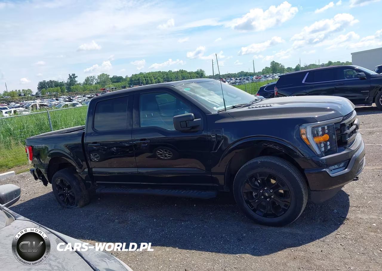 2023 Ford F-150 Xlt VIN:1FTEW1EP2PFC34082 - 13