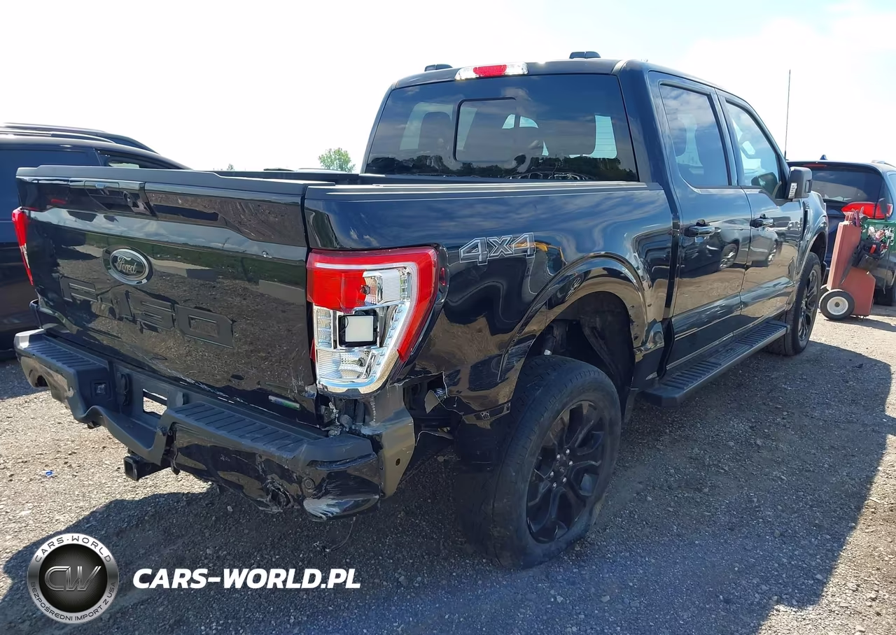 2023 Ford F-150 Xlt VIN:1FTEW1EP2PFC34082 - 4