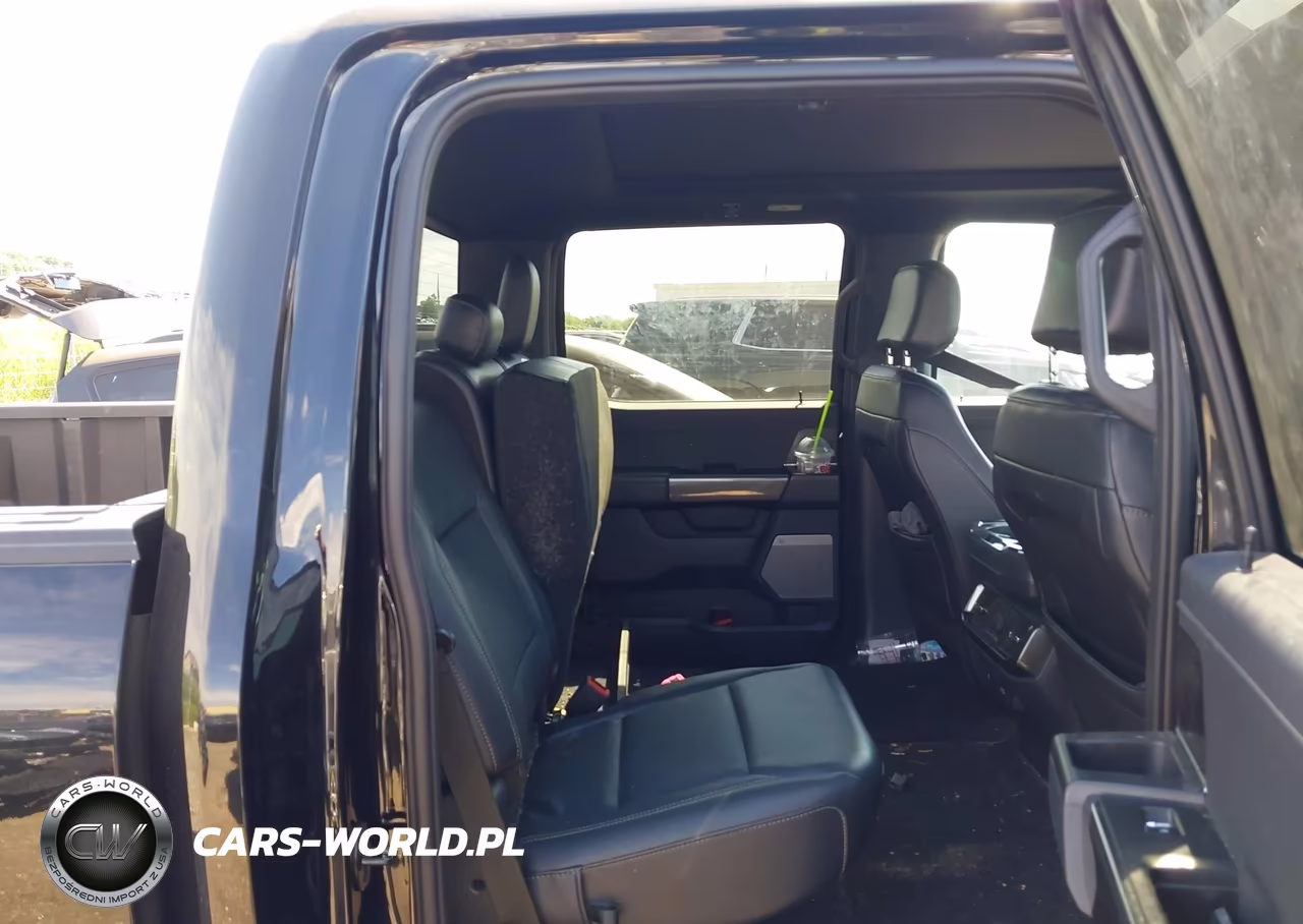 2023 Ford F-150 Xlt VIN:1FTEW1EP2PFC34082 - 8