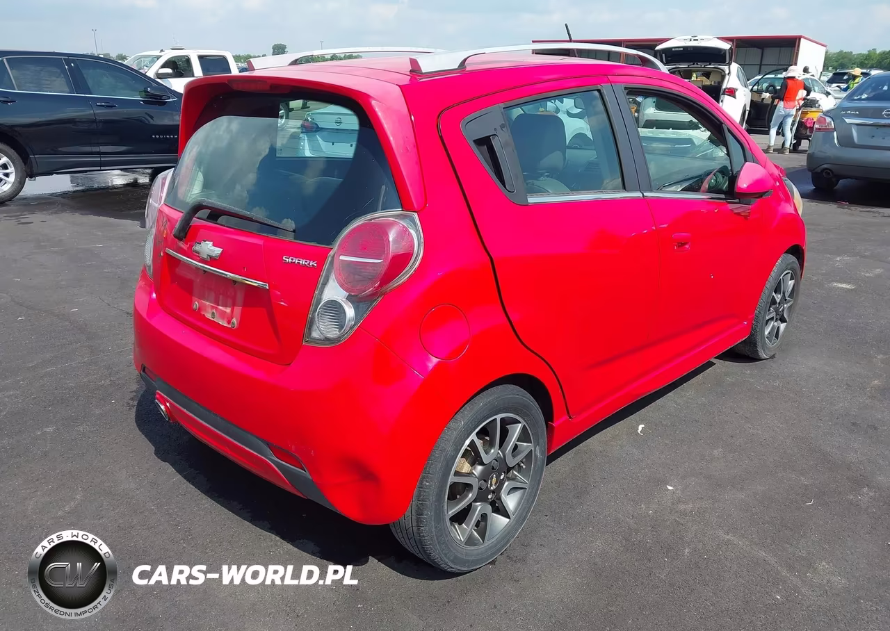 2013 Chevrolet Spark 2Lt Auto VIN:KL8CF6S93DC535573 - 4