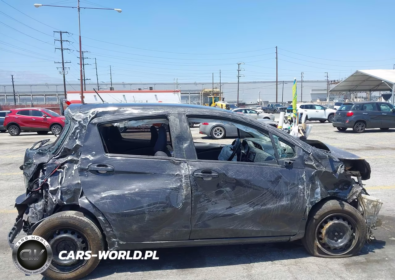 2015 Toyota Yaris L VIN:VNKKTUD37FA049170 - 16