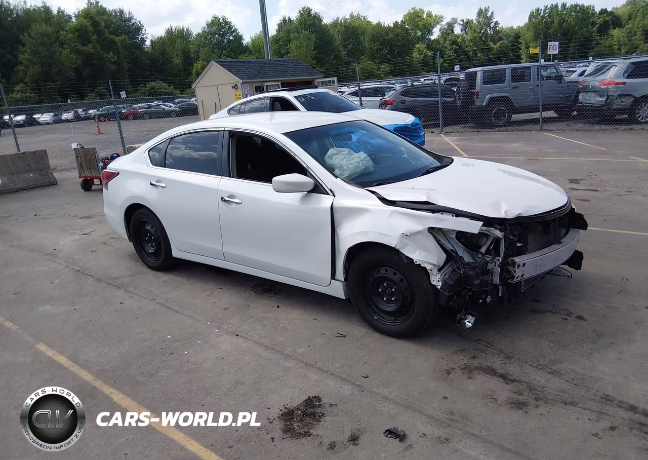 2013 Nissan Altima 2.5 S – zdjęcie 1 z 18