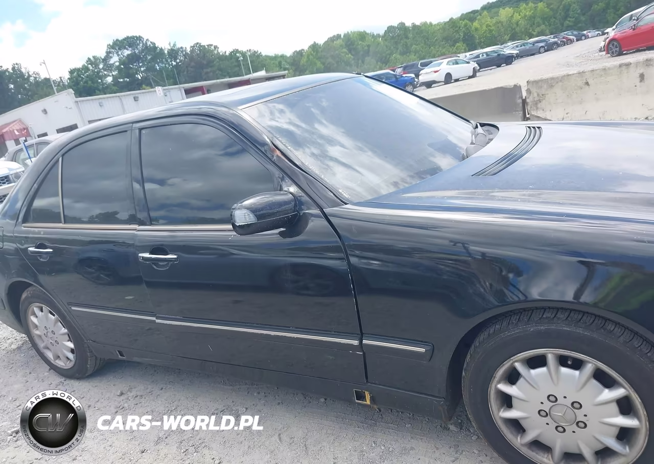 2000 Mercedes-Benz E 320 VIN:WDBJF65J8YB115094 - 13