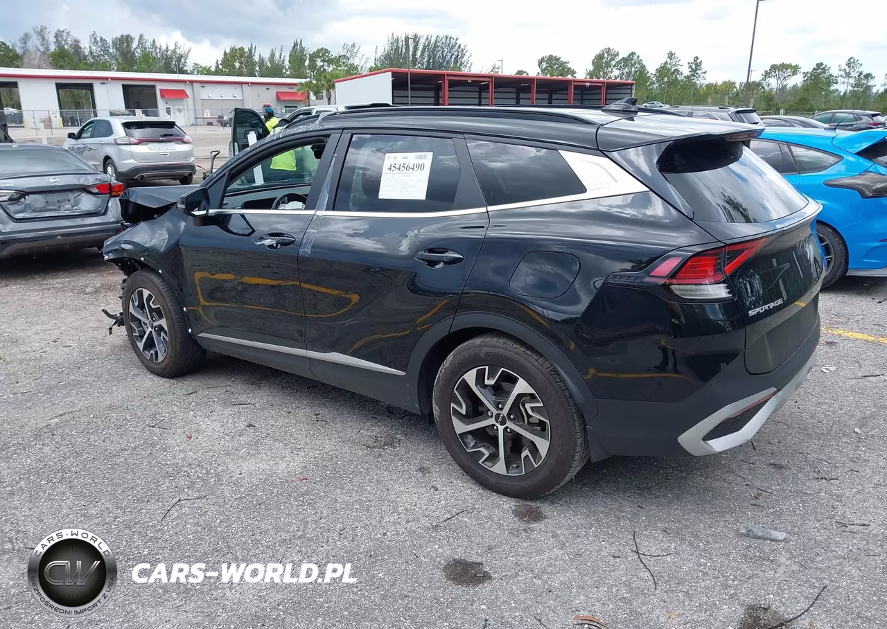 2025 Kia Sportage Ex VIN:5XYK33DF2SG291047 - 3
