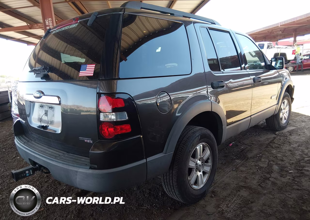 2006 Ford Explorer Xlt VIN:1FMEU73E76UA30362 - 4