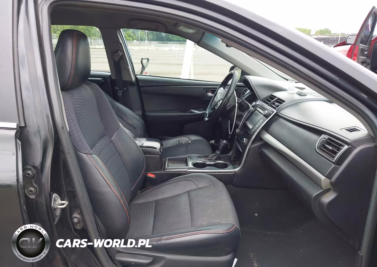 2015 Toyota Camry Se VIN:4T1BF1FK8FU489833 - 5