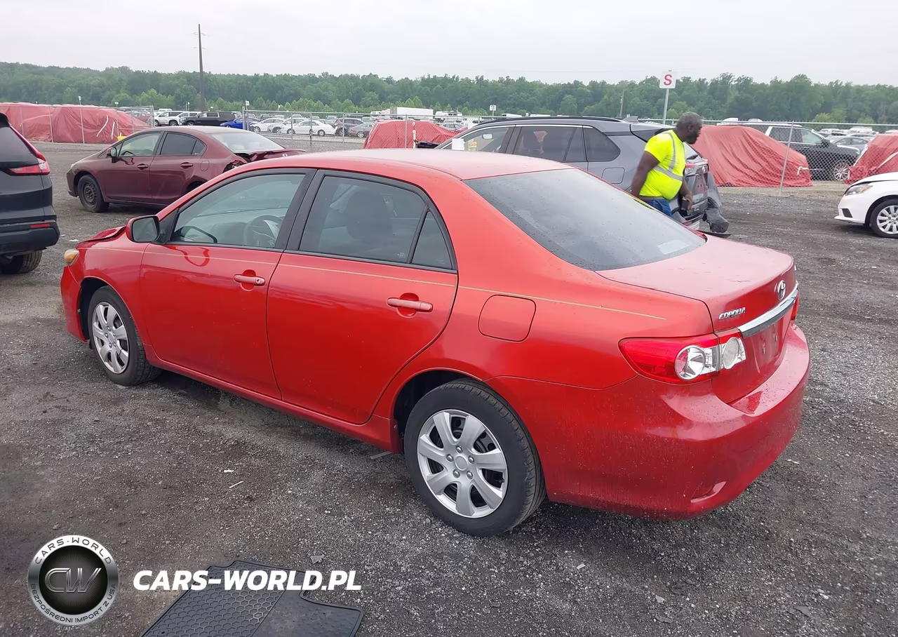 2012 Toyota Corolla Le VIN:2T1BU4EE0CC823630 - 3