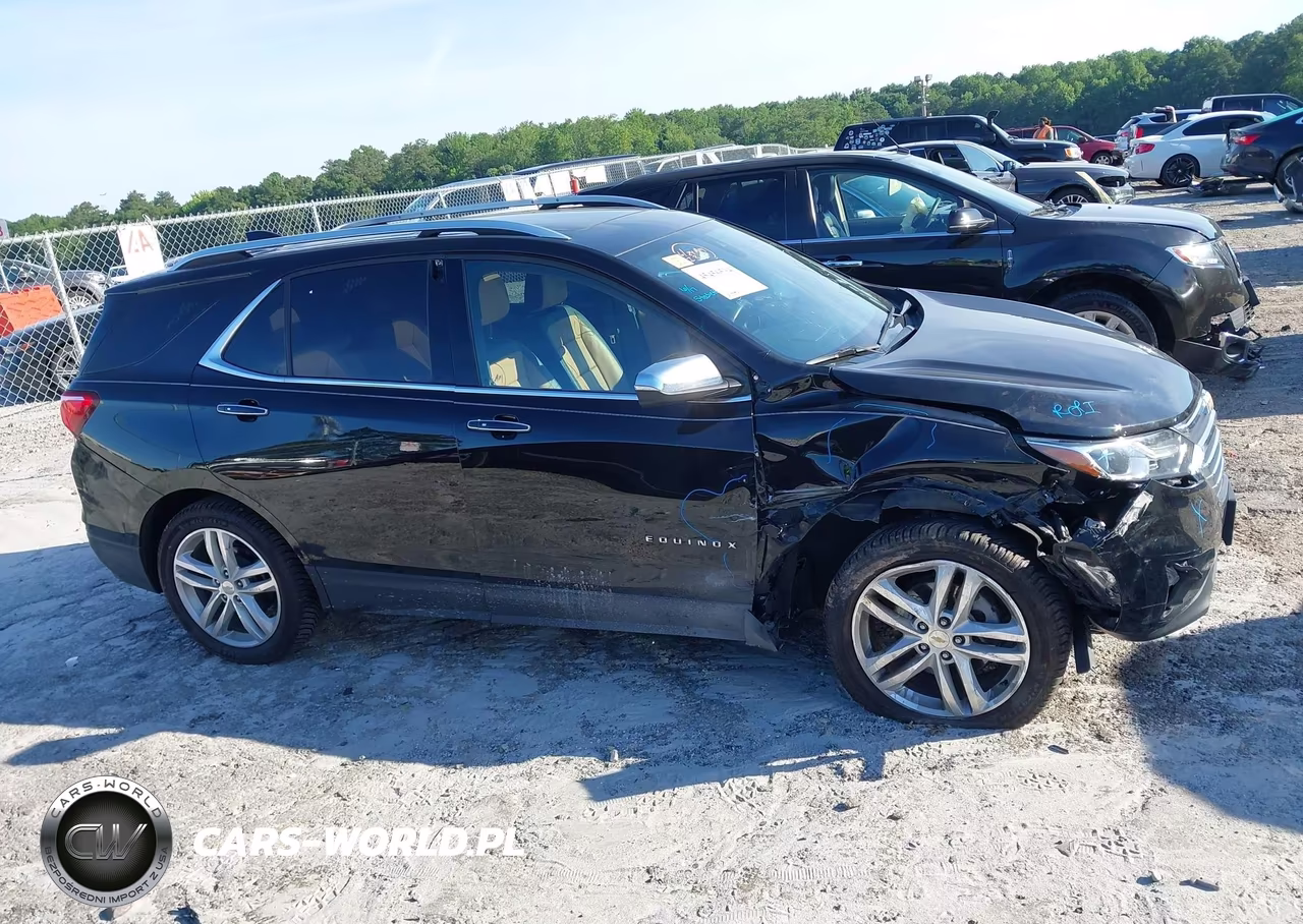 2018 Chevrolet Equinox Premier VIN:2GNAXWEX8J6260283 - 13