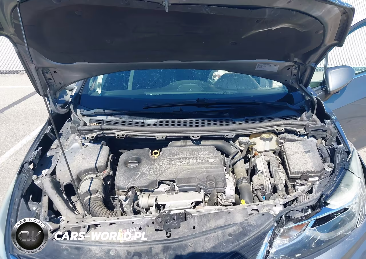 2018 Chevrolet Cruze Lt Auto VIN:1G1BE5SM3J7146966 - 10